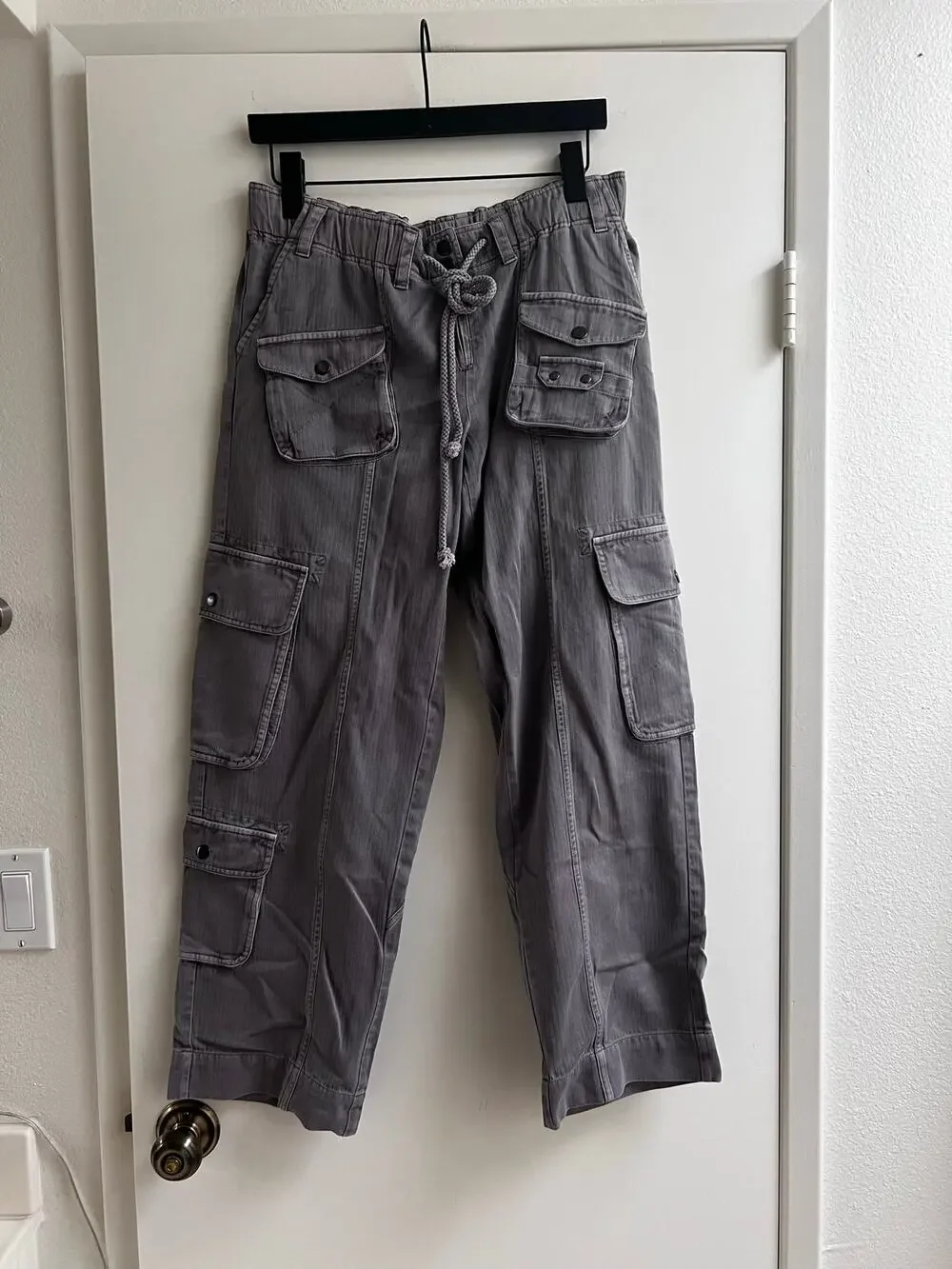 We the free Tahiti pull on cargo pants new grey small